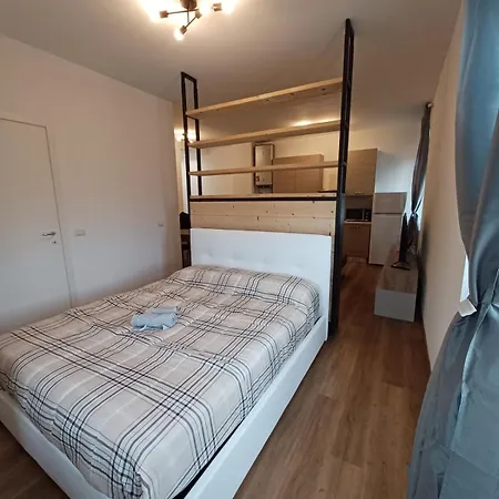 Ghouse27 Apartment